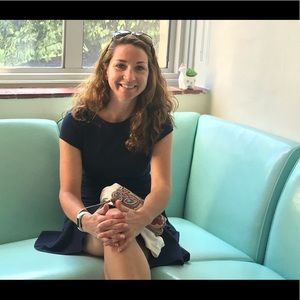 Meet your Posher, Stephanie